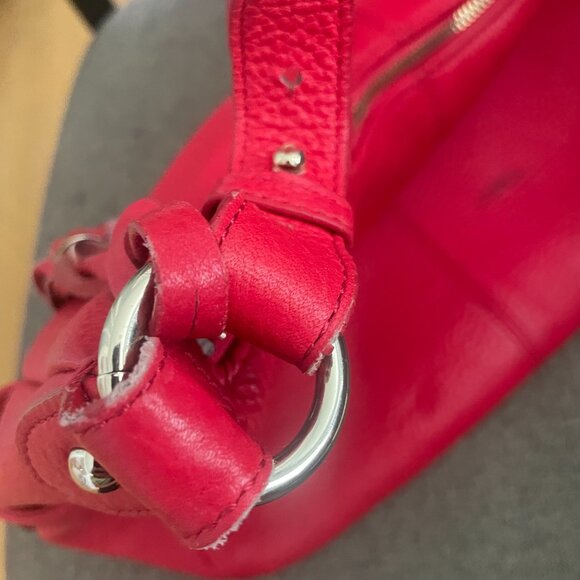 Isaac Mizrahi Pebbles Leather Red Shoulder Purse Bag - Picture 11 of 14